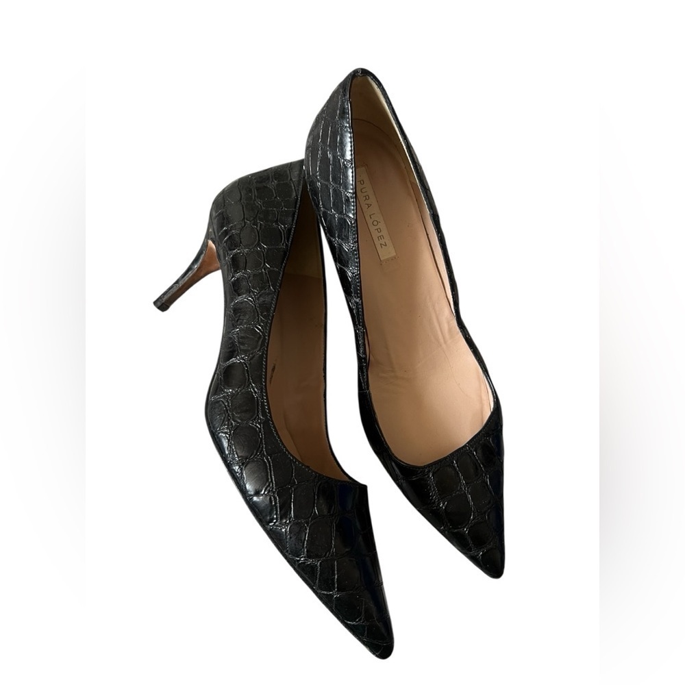 Pura Lopez Snakeskin Embossed Heels, size 40
